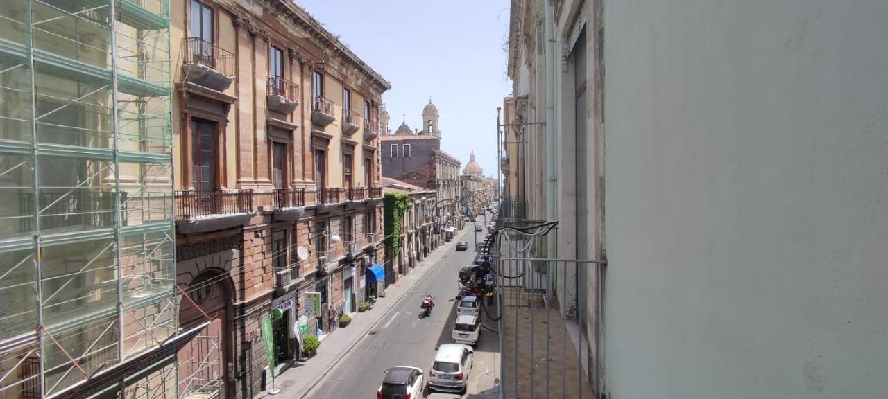 Duhome Apartment In The Heart Of Catânia Exterior foto