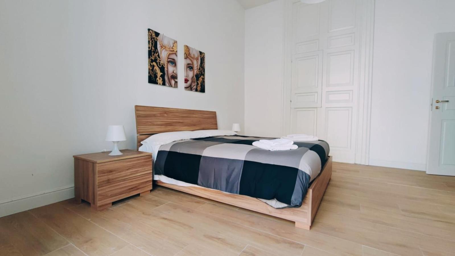 Duhome Apartment In The Heart Of Catânia Exterior foto