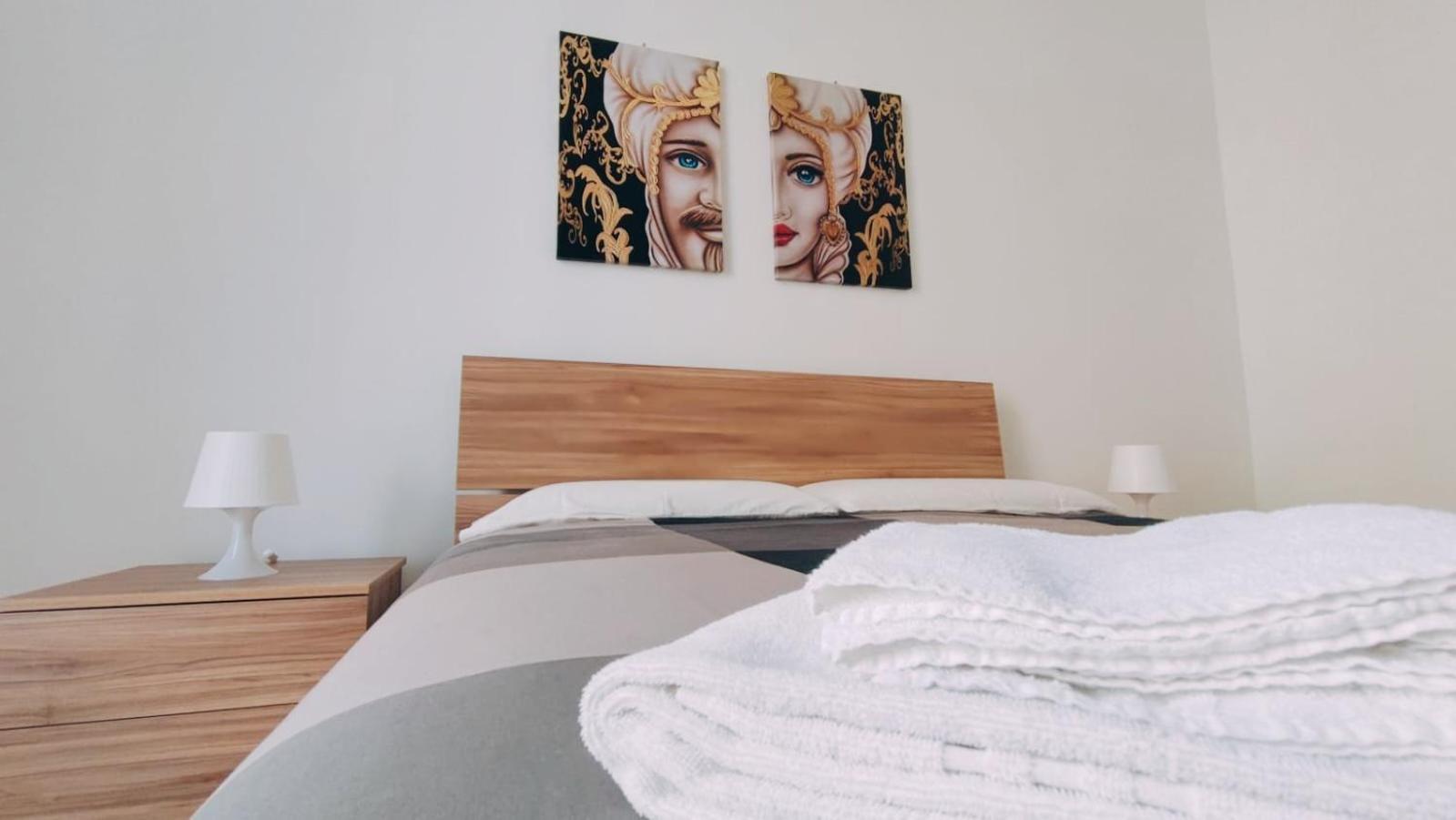 Duhome Apartment In The Heart Of Catânia Exterior foto